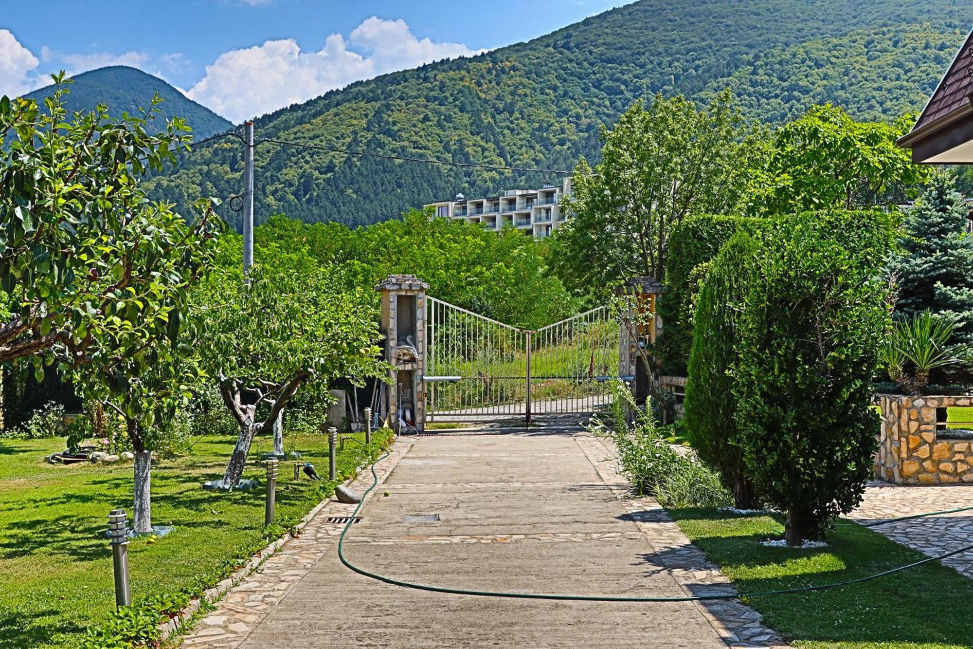 Holiday House Kubrat Saparewa Banja Exterior foto