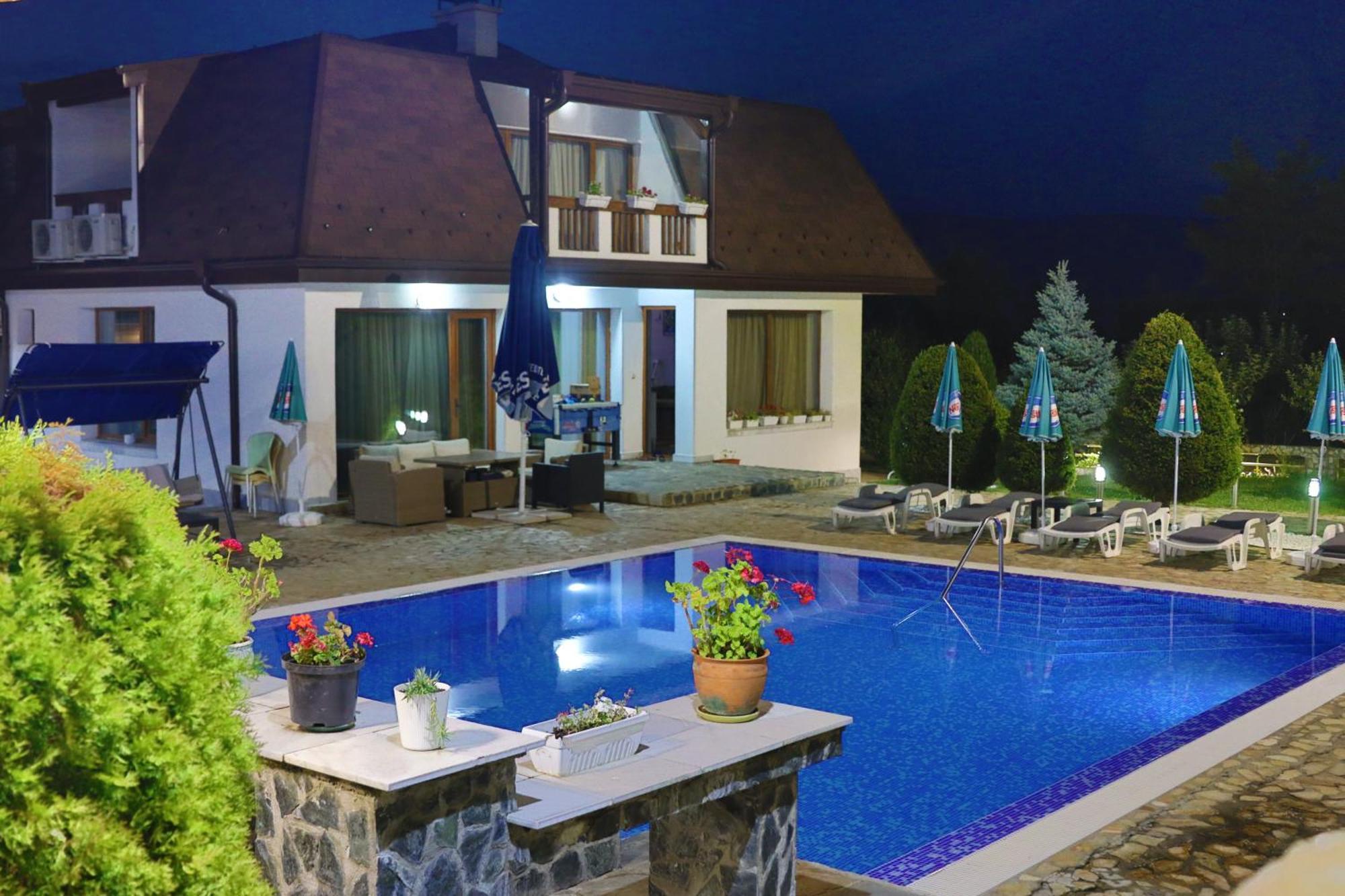 Holiday House Kubrat Saparewa Banja Exterior foto